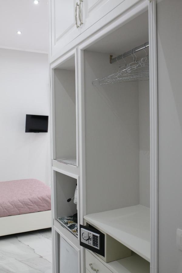 Opera Home Napoli Экстерьер фото